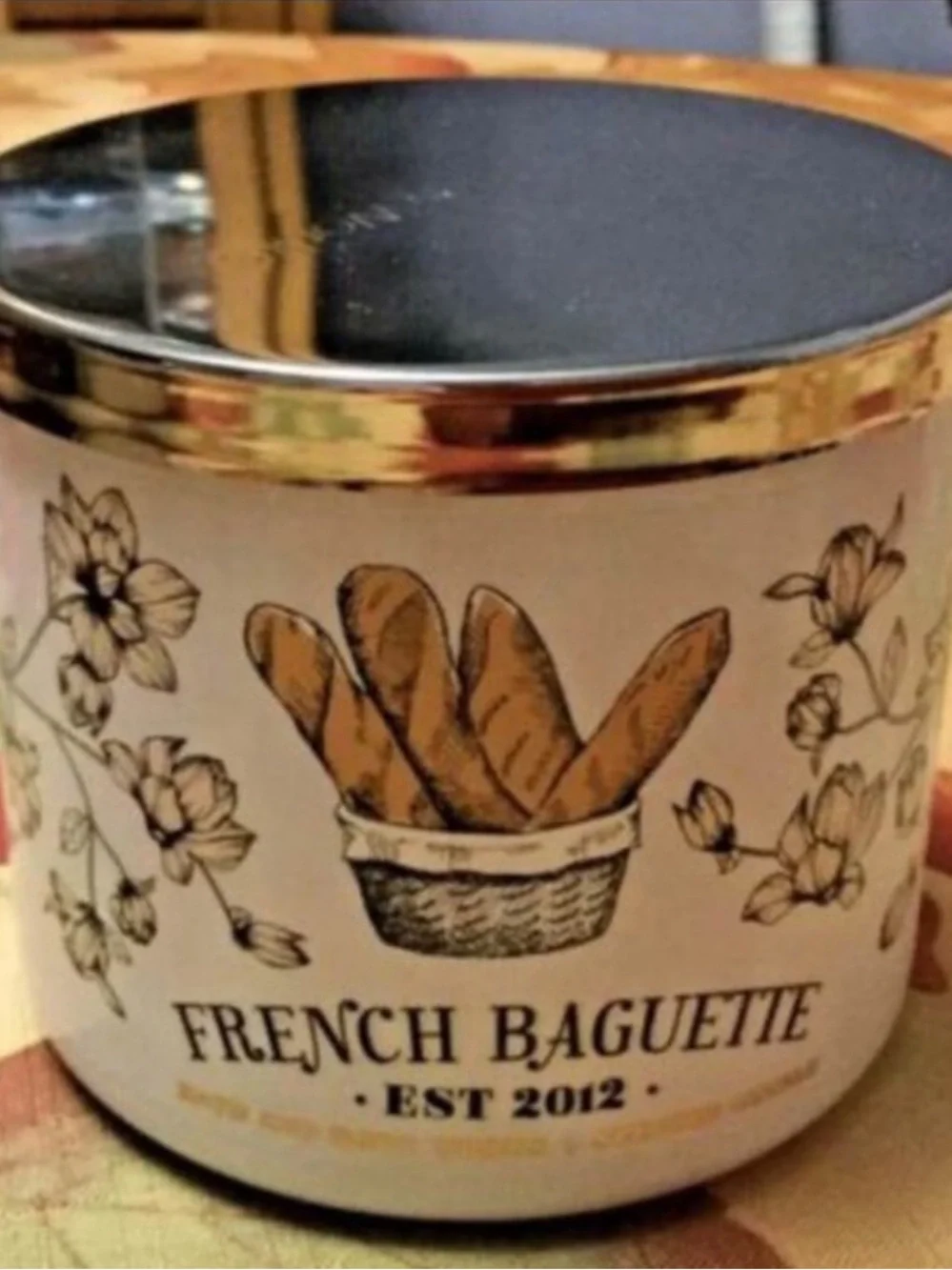 Bath & Body Works Sweet French Baguette Bread Scent 3-Wick Candle 14.5 oz NEW